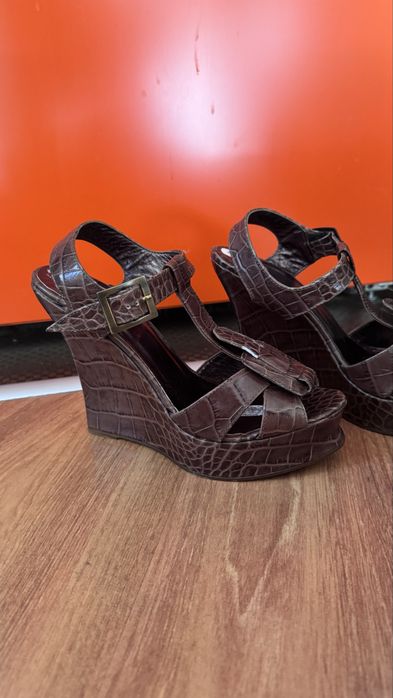 Платформи Just Cavalli