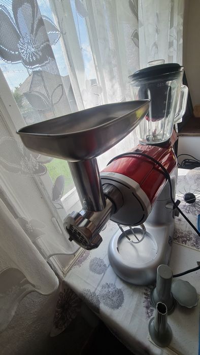 Mixer robot de bucătărie