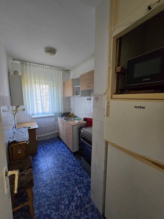 Apartament 2 camere de închiriat
