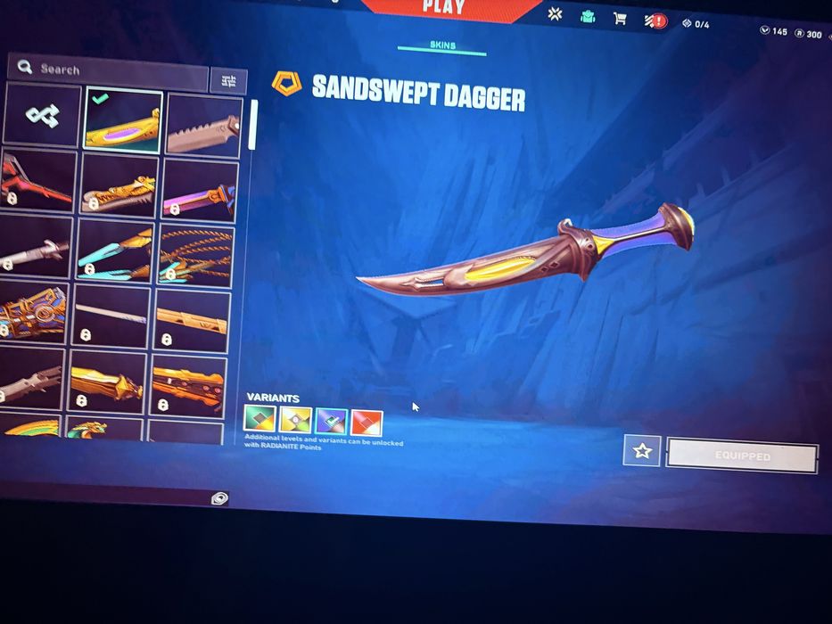 Продам аккаунт валорант, срочно.