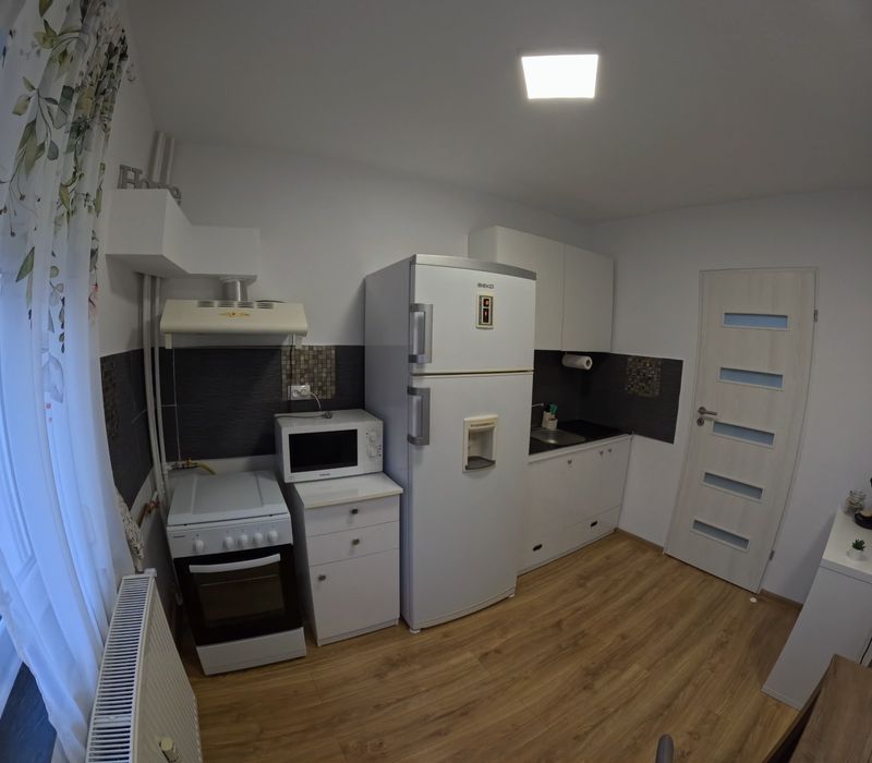 Mobila bucătărie Frigider  Aragaz