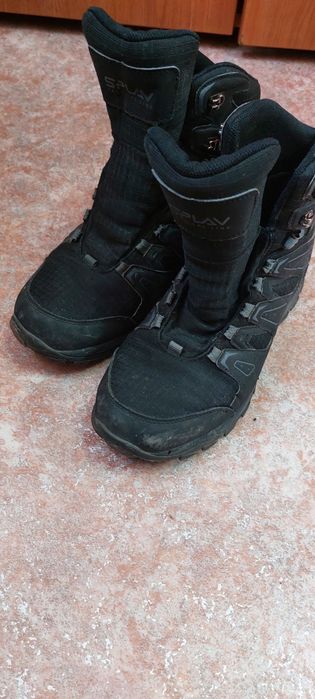 Обувь трекинговая