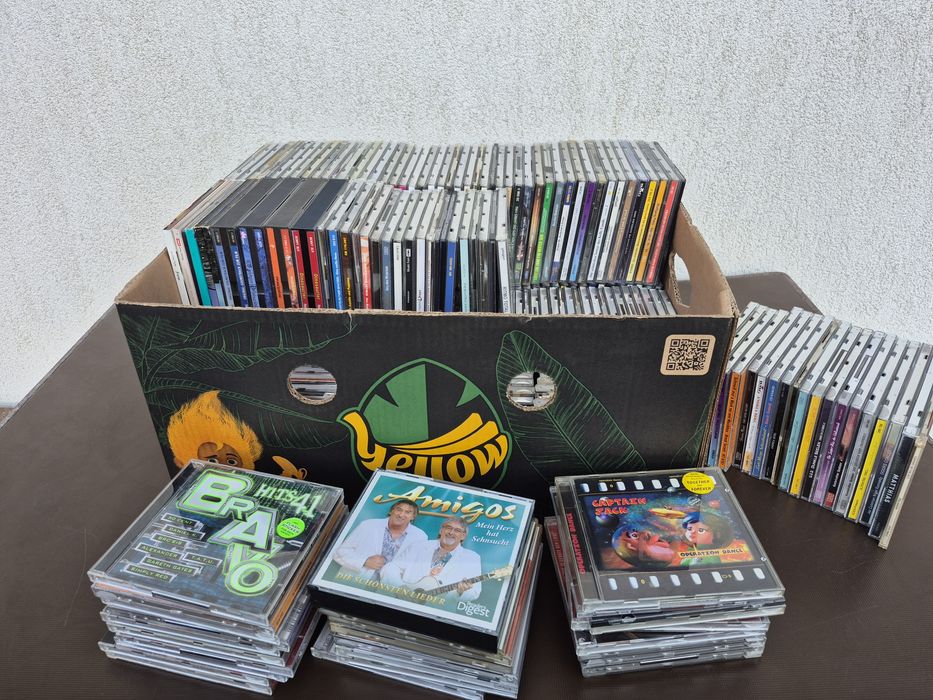 Vand Lot 150 CD cu muzica usoara mixta straina
- Tot lotul de 250 CD cu muzică usoara mixta straina 750 lei (aproximativ 3lei /1CD)
250 x 3 = 750lei