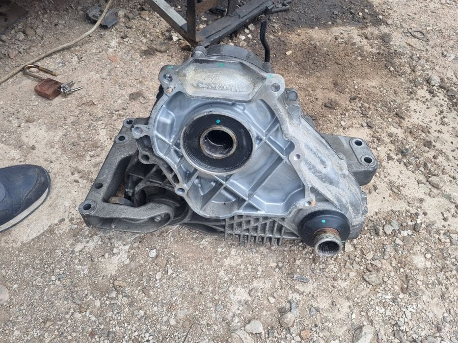 Раздататачна кутия за Bmw X3 F25 2.0dizel 184ks 2012god