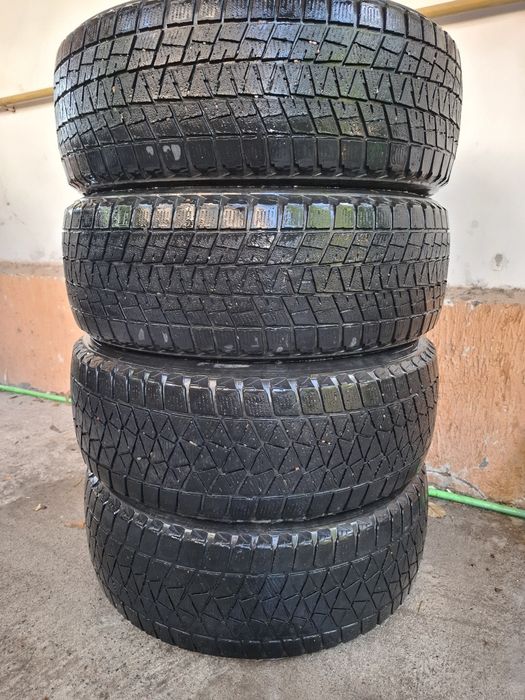 Продам зимние шины