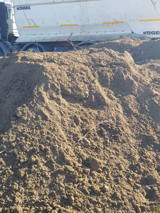 Pamant fertil ptr gradina