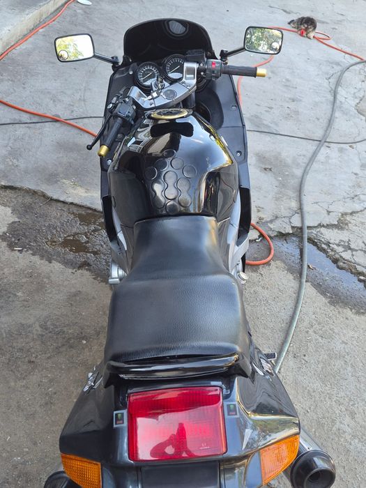 Kawasaki ZZR  600