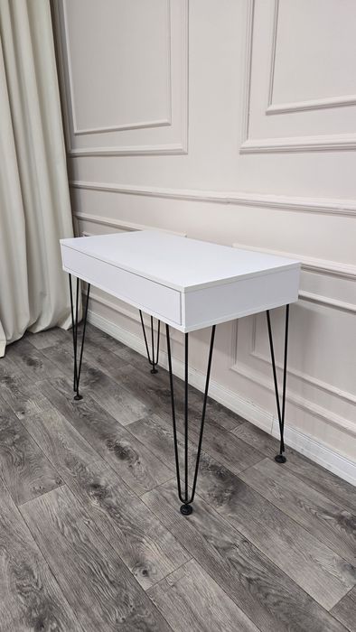 Туалетный столик белый