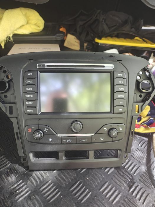 Vând navigare Ford Mondeo Mk4 2012 impecabila