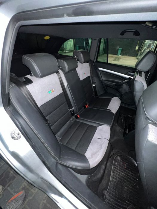 Vând skoda 2 vrs