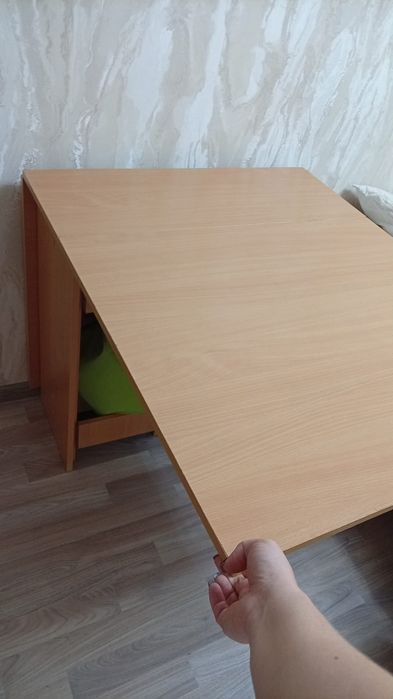 Продам стол раскладной
