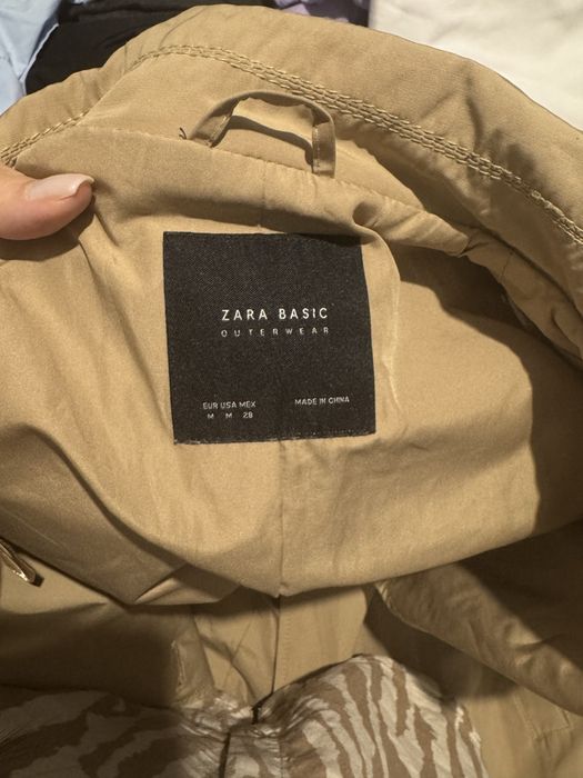 Тренч классичский зара