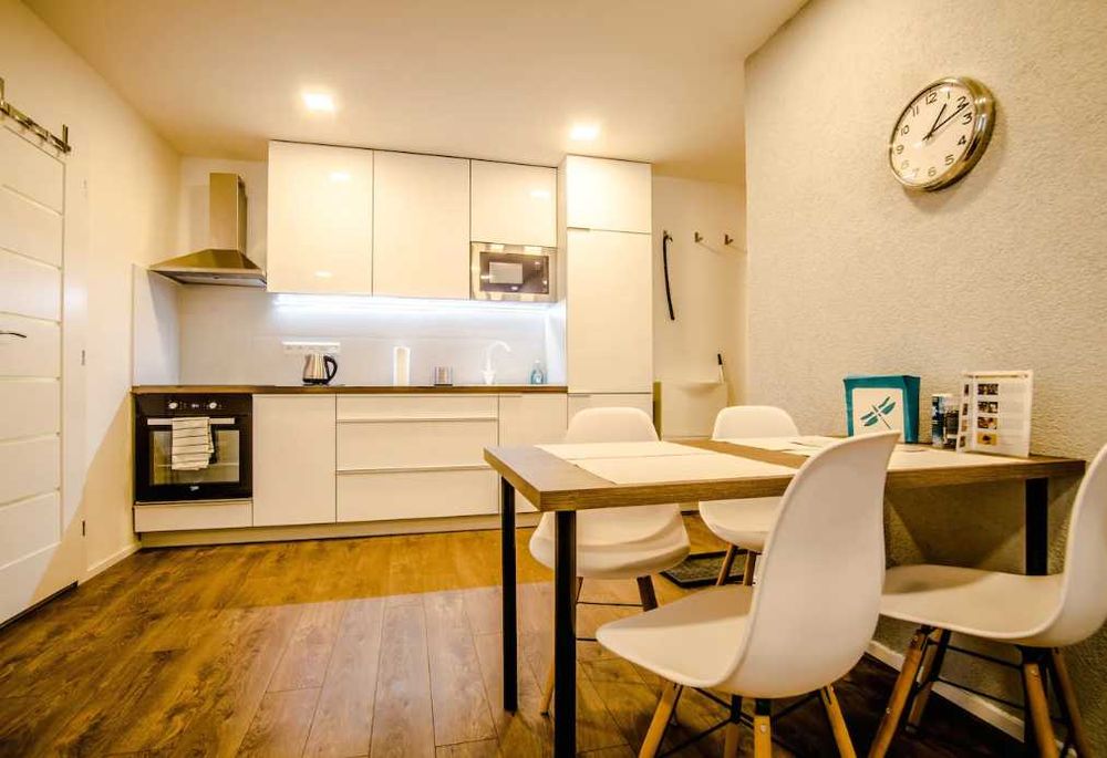 Дава се под наем Двустаен апартамент в Пловдив, Кючук Париж - 68 кв.м за 280.5 € - Снимка #3