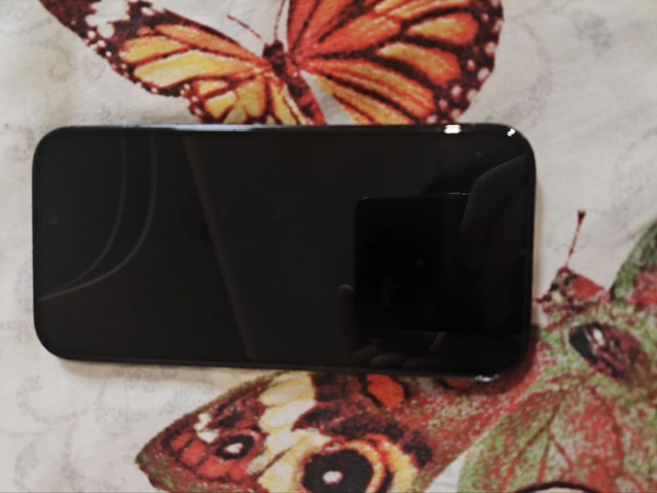 Iphone 15 с коробкой