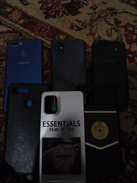 Продам не рабочие смартфоны