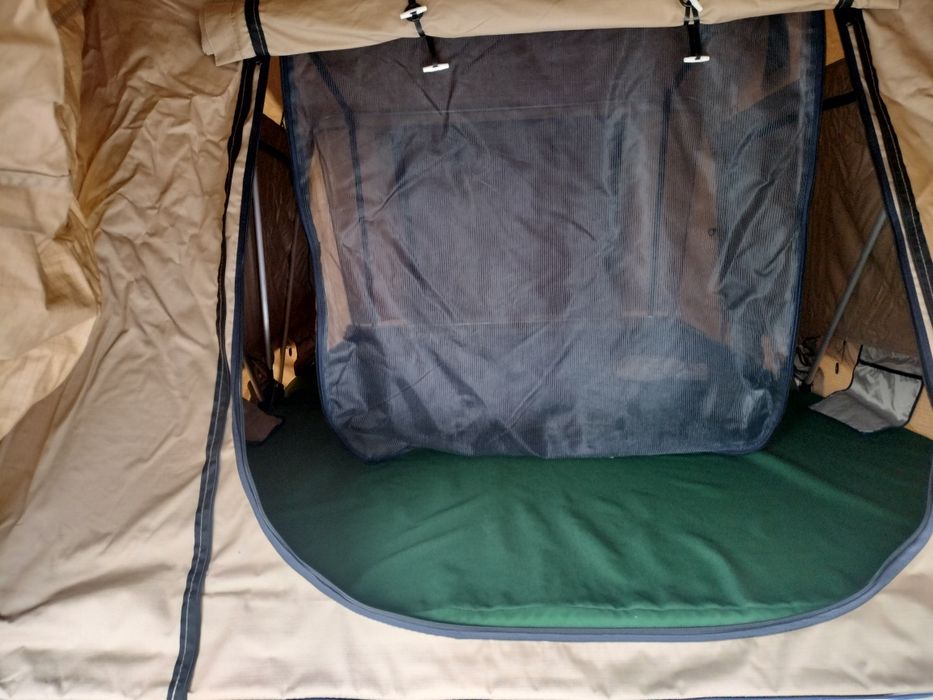 Продам палатку на багажник