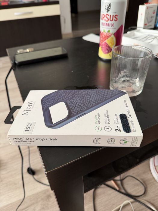 Husă Njord Collections MagSafe pentru iPhone 15 Pro Max
