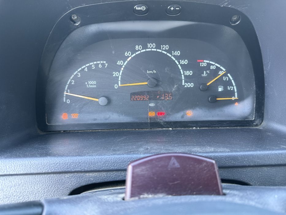 Mercedes Vito V220 cdi 122ks na chasti/Мерцедес вито 2,2цди 122к части