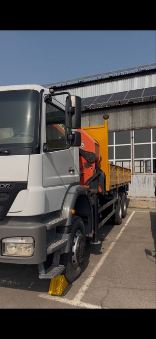 Срочно Манипулятор Mercedes Сотилади