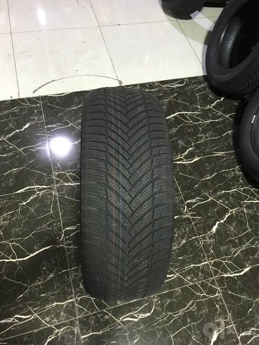 Shina Balon Imperial 235/50R19