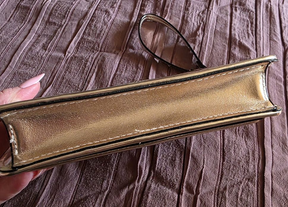 Victorias Secret малка чантичка