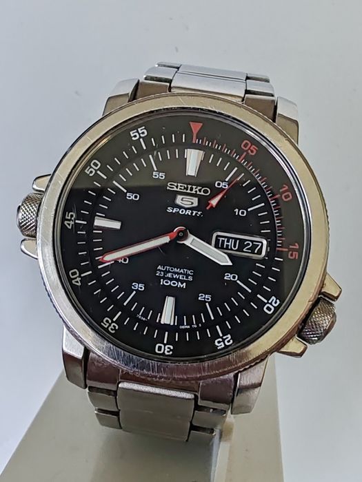 Ceas Seiko 5 Sports Automatic Calendar 42 mm