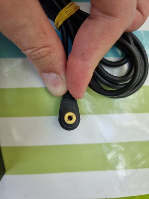 Alimentatoare Fujitsu 19V 4.22A pentru miniPC Step Micro OPS