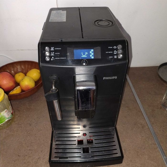Vând expresor philips