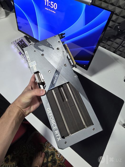 Gigabyte AORUS GeForce RTX 4070 Ti ELITE 12G
