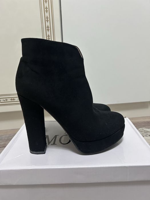 Продам обувь осень за 5000 тг