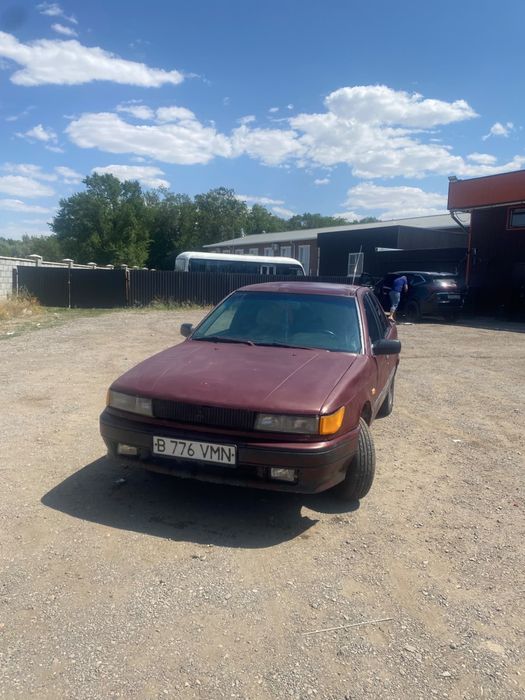 Mitsubishi Lancer ПРОДАМ Машину