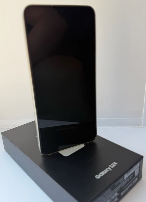 Samsung s24 в отличном состоянии