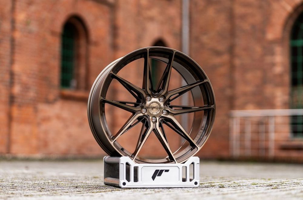 Model NOU Japan Racing JR44 hybrid forged BMW Audi Mercedes VW Volvo