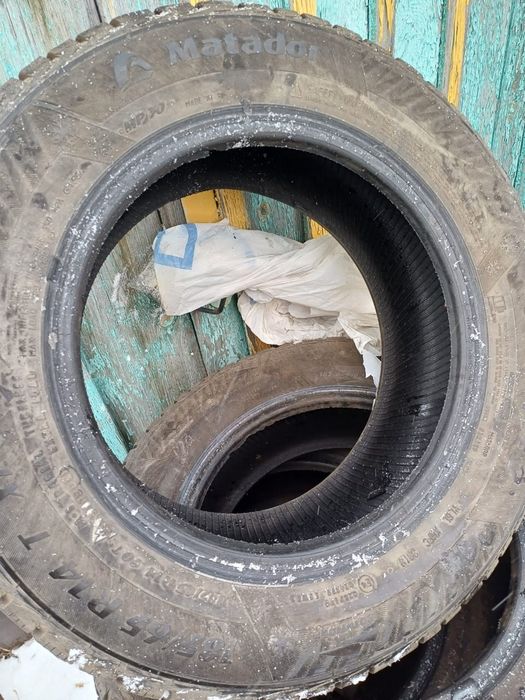 Продам зимние шины на 14