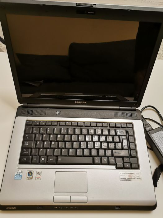 Лаптоп TOSHIBA satellite l300
