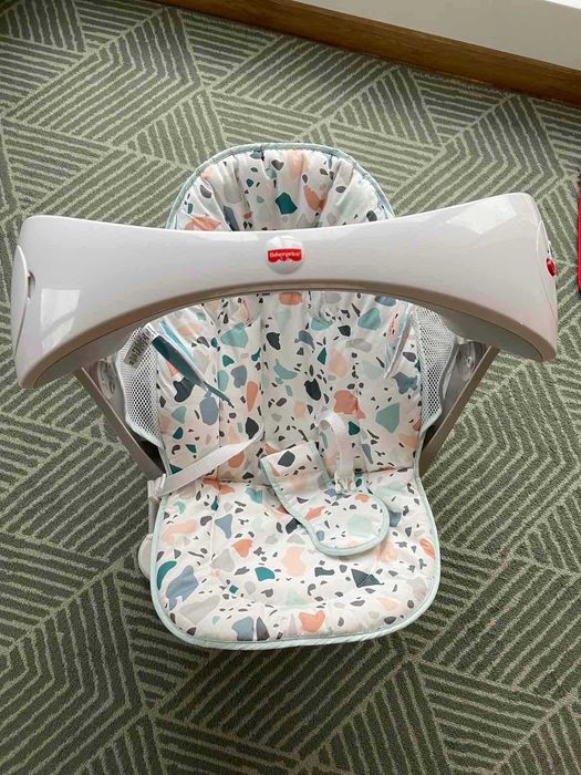 Fisher Price Бебешка люлка - шезлонг 2 в 1 "Тропическа гора"