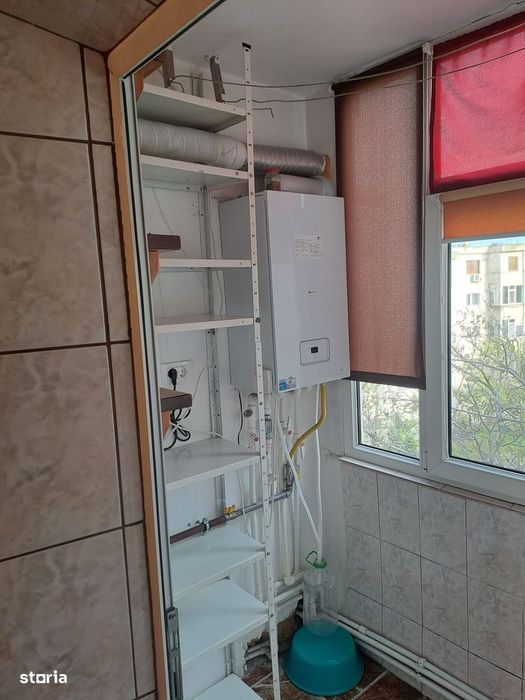 Inel I-Eden-Apartament cu 2 camere decomandate, centrala gaz — fotografia 3