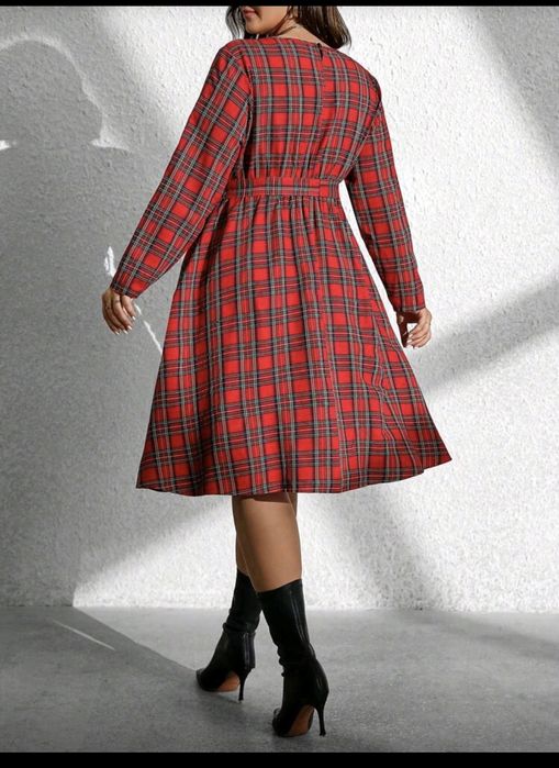 Коледна дамска рокля