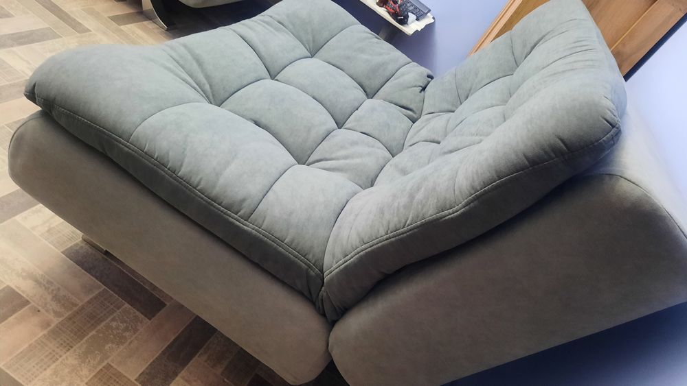 Продам мини диван