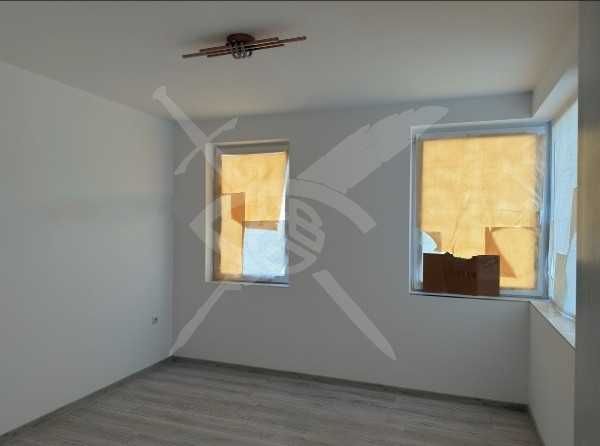 Продава се Двустаен апартамент в Пловдив, Остромила - 68 кв.м за 2478 €/кв.м - Снимка #8