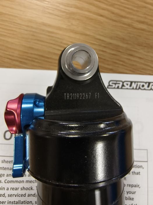 НОВ амортесьор/шок SR Suntour EDGE LO-R  190x45mm