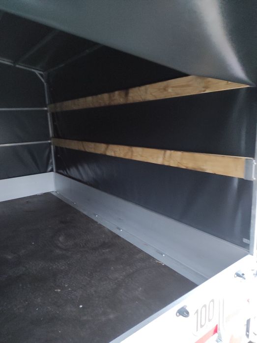 Двуосно Брезентово ремърке 2 тона