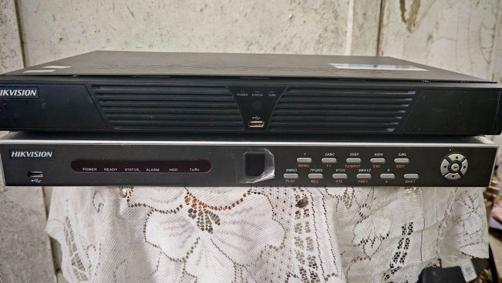 DVR Hikvision 16 canale