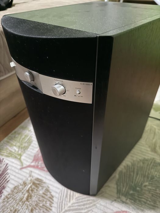 Продавам субуфер