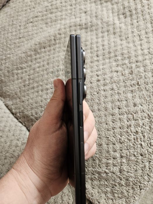 Samsung Z Fold 7 512GB - ca nou 10/10 impecabil