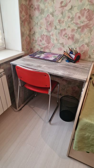 Набор стул и стол