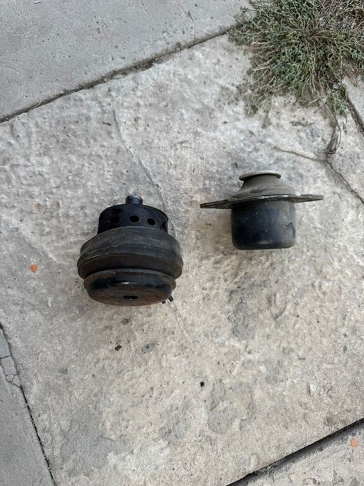 Подушка двигатель, коробка Гольф 3, Пассат