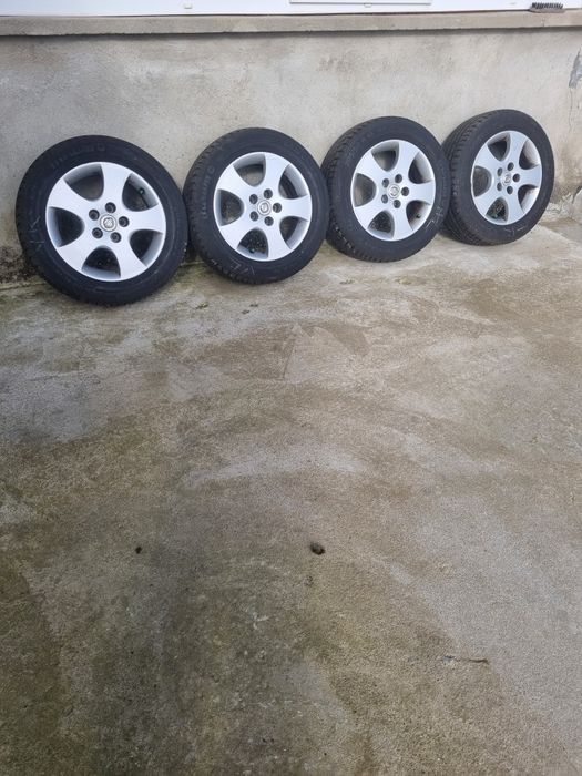 Джанти със гуми за nissan primera  5x114.3