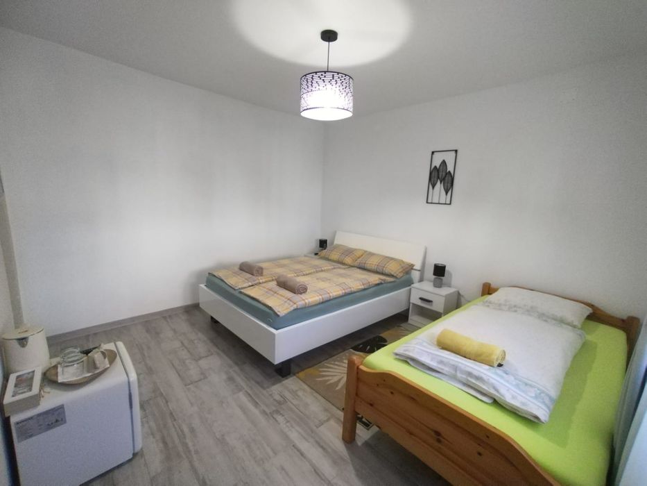Oferim cazare pentru muncitori sau grupuri de persoane