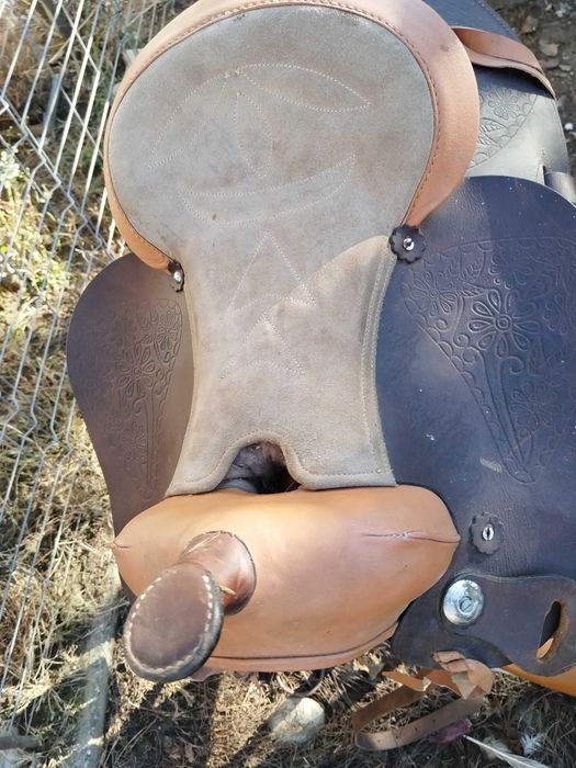 Șa călărie de piele originala model cowboy